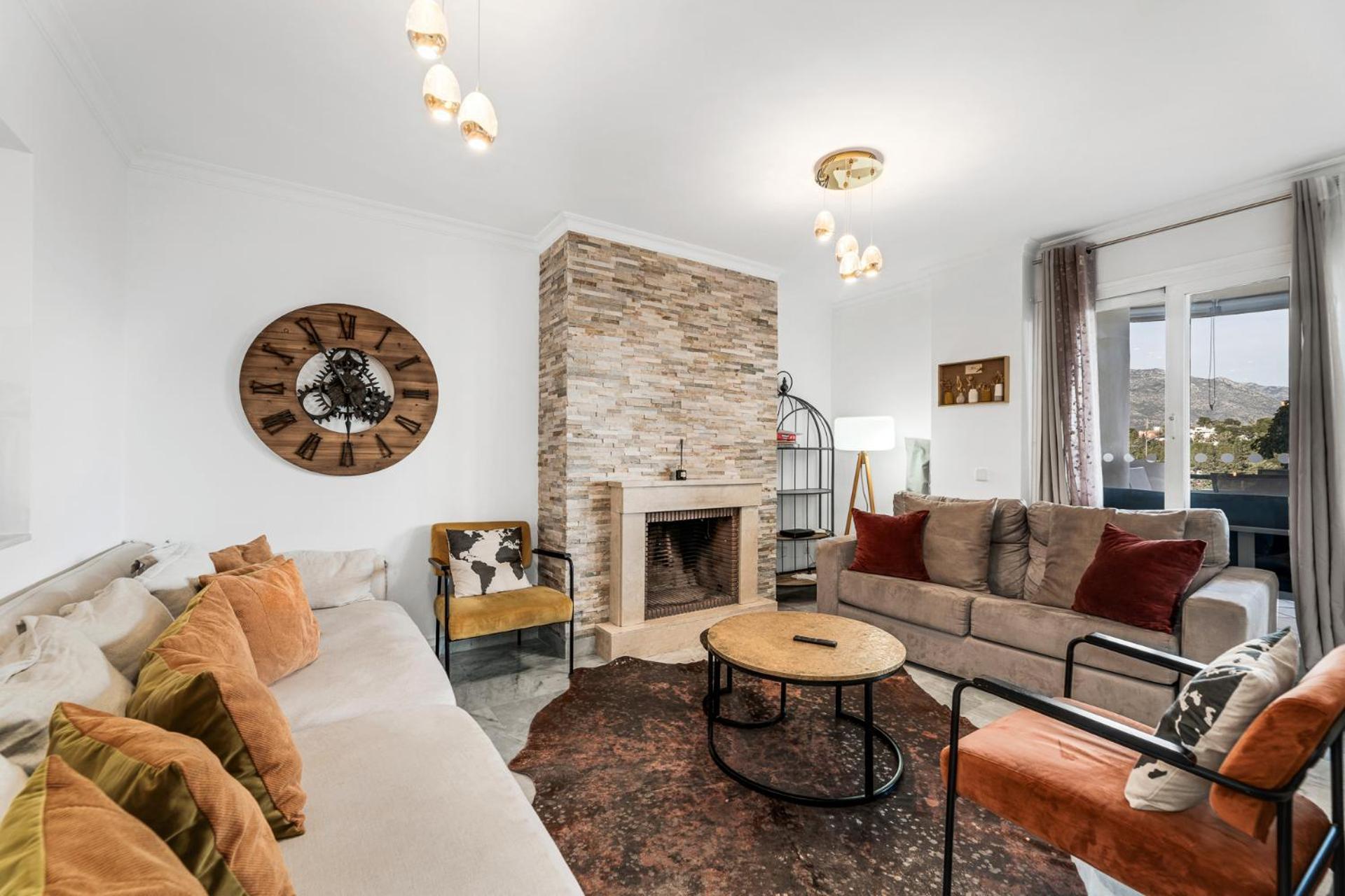 Modern 3br Duplex - Letsmarbella * Marbellac