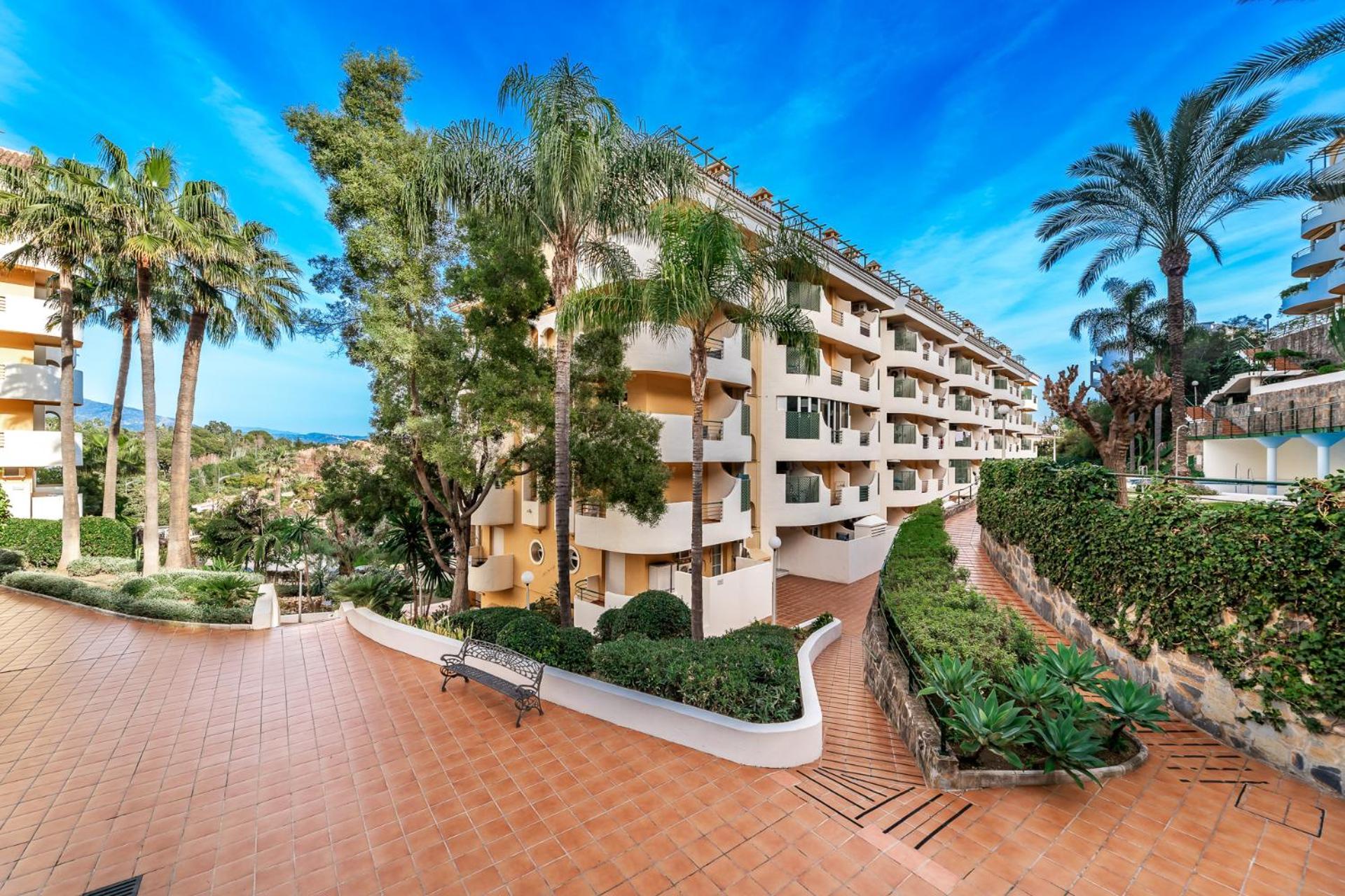 Modern 3br Duplex - Letsmarbella *